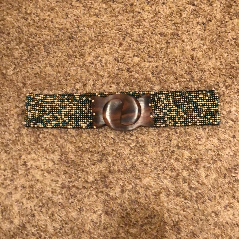Vintage stretch multicolored bead belt